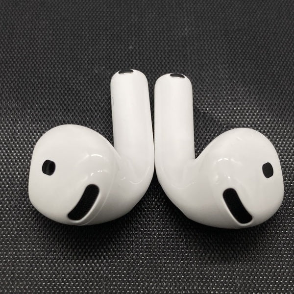 【中古】AirPods 4 MXP93J/A（アクティブノイズキャンセリング搭載）【秋葉原】