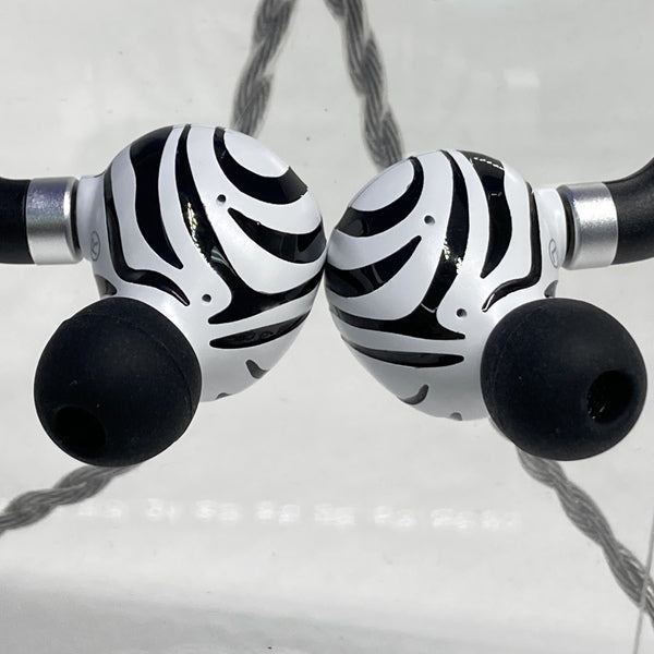 【中古】TRN White Tiger【秋葉原】