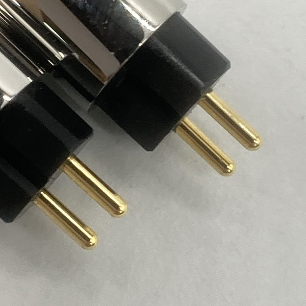 final 【中古】シルバーコートケーブル 2Pin 1.2m 2.5mm 4極バランス