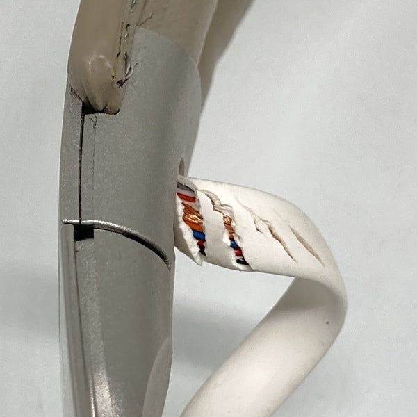 【中古】MOMENTUM Wireless ノイズキャンセルヘッドホン Sandy White 【M3AEBTXL SANDY WHITE】【秋葉原】