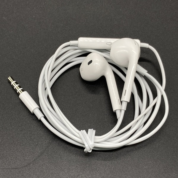 【中古】Apple EarPods with Remote and Mic【日本橋】