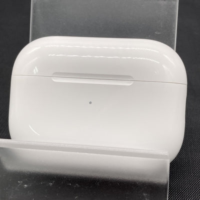 【中古】MagSafe充電ケース(USB-C)付きAirPods Pro(第2世代) MTJV3JA【秋葉原】