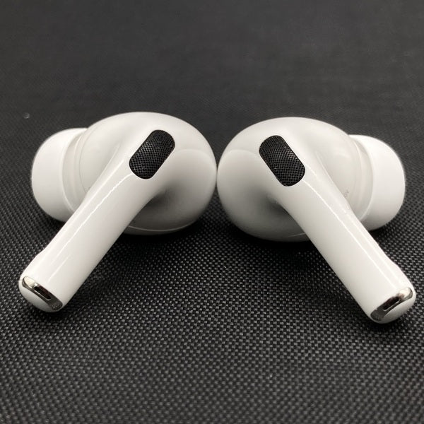 Apple 【中古】MagSafe充電ケース(USB-C)付きAirPods Pro(第2