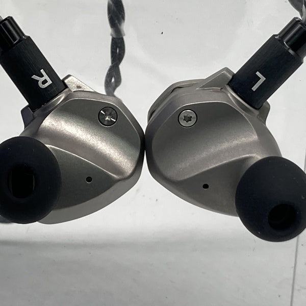 【中古】Typ821 【MDO-T821-TI】【秋葉原】