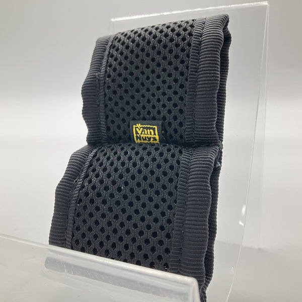 【中古】差し込むだけのハウジング保護用ふわふわツインチューブケース ブラック＜イヤホンが絡まないケーブル固定用ストッパー付き＞【VD608-BK】【秋葉原】