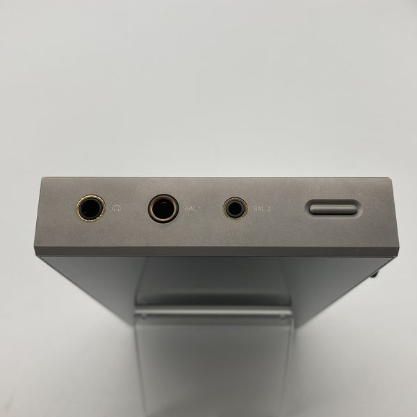 【中古】A&futura SE300 Titan 【IRV-AK-SE300-TI】【秋葉原】