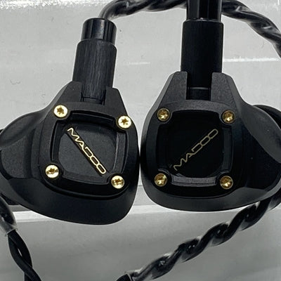 【中古】Typ512 【MDO-T512-AL】【秋葉原】