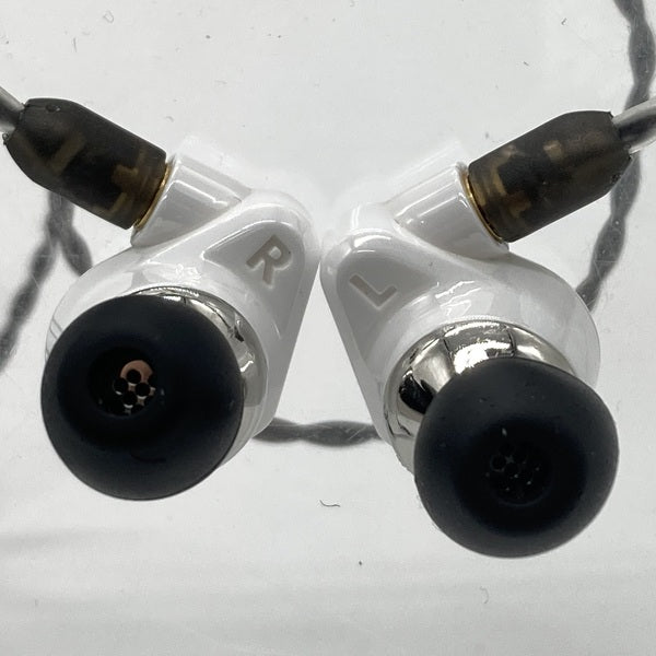 【中古】VEGA 2020 【CAM-5546】【秋葉原】
