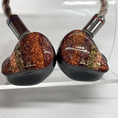 【中古】PERFORMER 8 4.4ｍｍモデル【秋葉原】