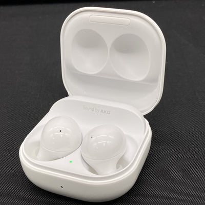 【中古】Galaxy Buds2 White 【SM-R177NZWAXJP】【秋葉原】