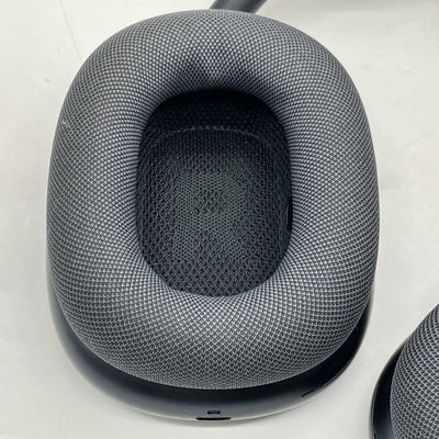 【中古】AirPods Max(USB-C) MWW43ZA/A ミッドナイト【秋葉原】