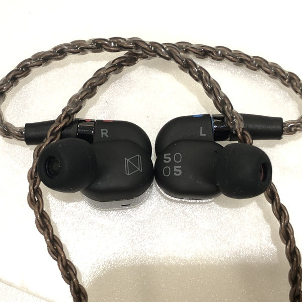 AKG N5005 並行輸入版ピアノブラック 有線イヤホン新品未開封 AKG N5005(エヌ5005) : AKG/Bluetoothイヤホン,ワイヤレス
