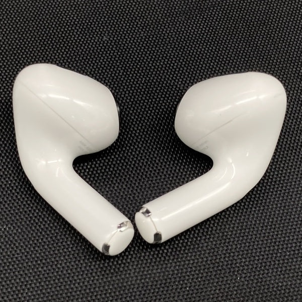 【中古】AirPods Pro (第2世代) MQD83J/A【秋葉原】