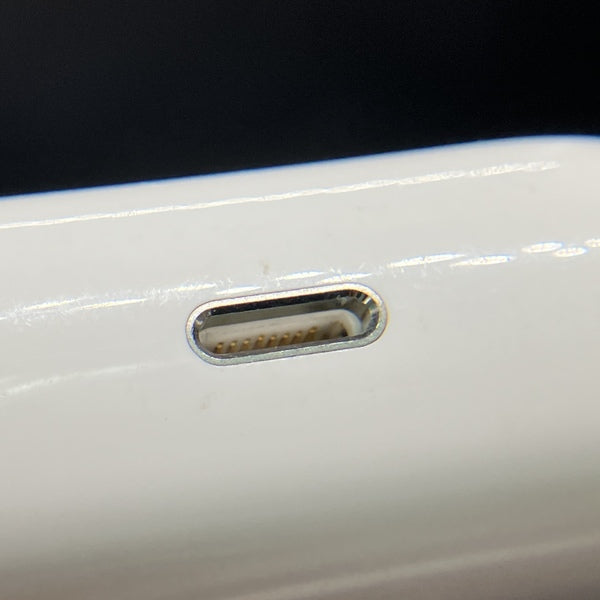 【中古】AirPods Pro 充電ケース【秋葉原】