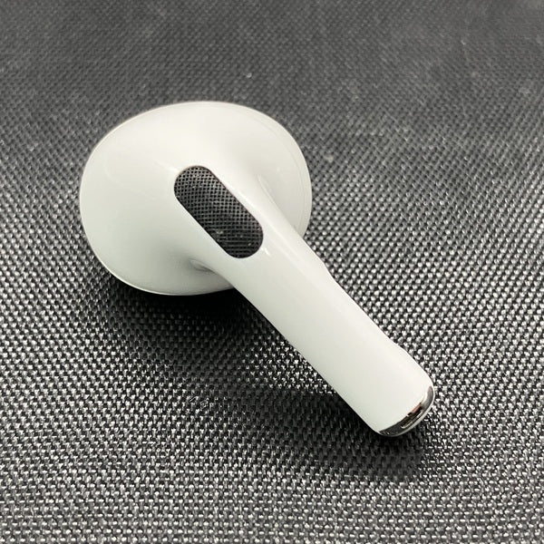 【中古】AirPods Pro （R側）【秋葉原】