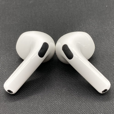 【中古】AirPods 4 MXP93J/A（アクティブノイズキャンセリング搭載）【名古屋】