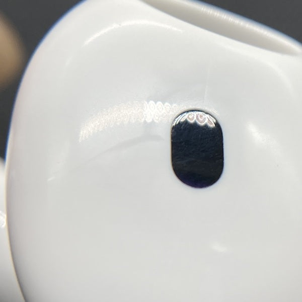 【中古】AirPods 4 MXP93J/A（アクティブノイズキャンセリング搭載）【名古屋】