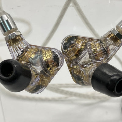 【中古】Trifecta 【CAM-5690】【秋葉原】