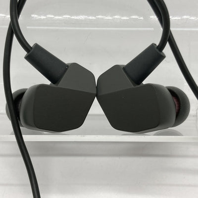 【中古】VR2000 for Gaming 【FI-VR2DPLDO】【秋葉原】