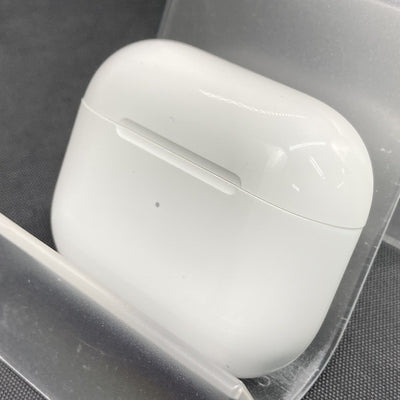 【中古】Airpods MPNY3J/A 3rd Generation  Lightning充電ケース付【秋葉原】
