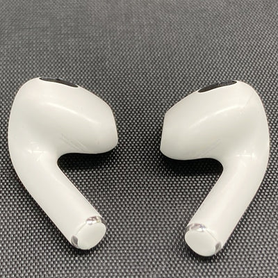 【中古】Airpods MPNY3J/A 3rd Generation  Lightning充電ケース付【秋葉原】
