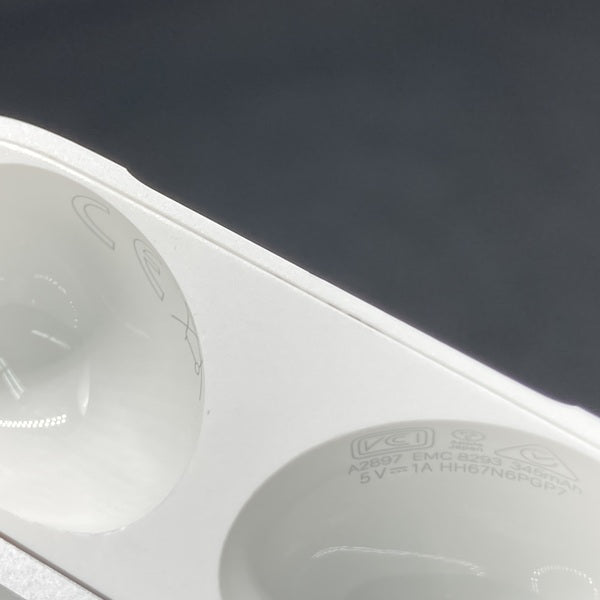 【中古】Airpods MPNY3J/A 3rd Generation  Lightning充電ケース付【秋葉原】
