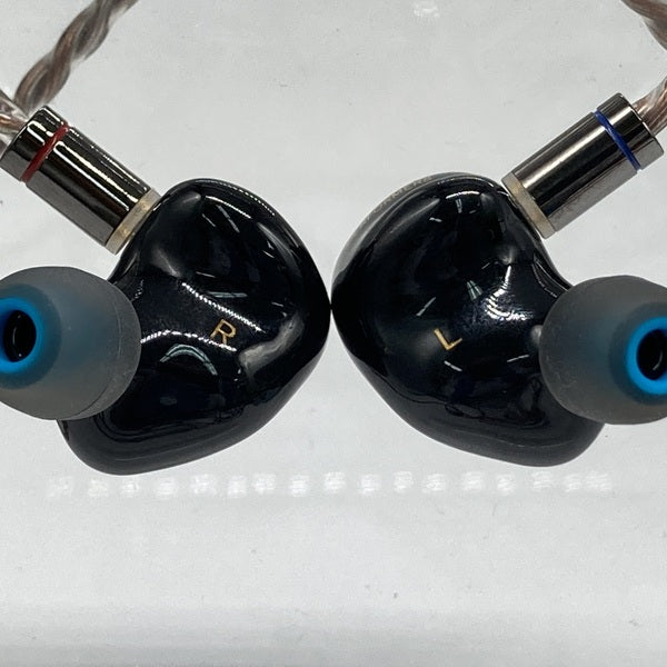【中古】PERFORMER 8 4.4mmモデル【秋葉原】