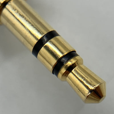 【中古】Que【日本橋】