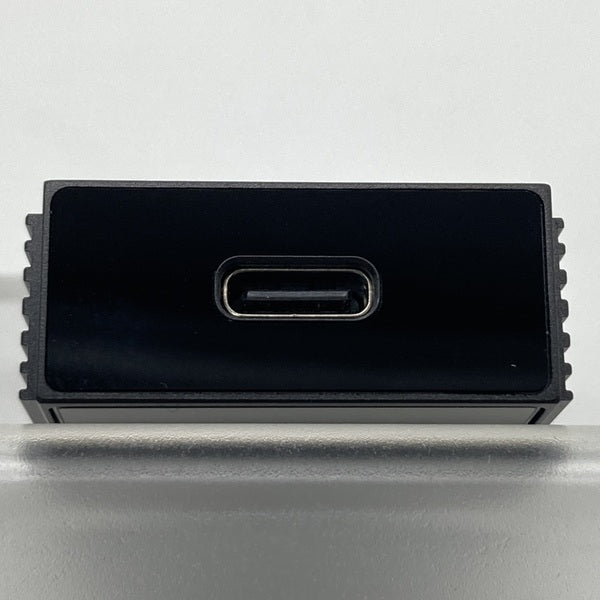 【中古】UA6 Black【秋葉原】