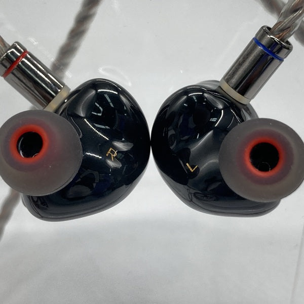 【中古】PERFORMER 8 4.4mmプラグ【秋葉原】