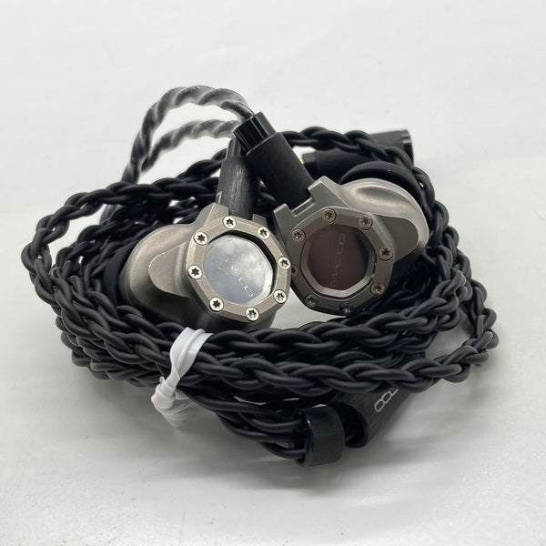 【中古】Typ821 【MDO-T821-TI】【秋葉原】
