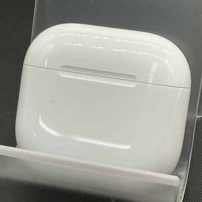 【中古】AirPods 4 MXP63J/A【秋葉原】