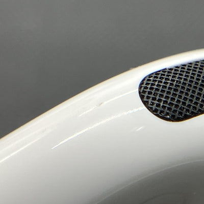 【中古】AirPods 4 MXP63J/A【秋葉原】