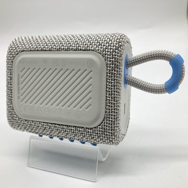 【中古】GO3 ECO ホワイト【JBLGO3ECOWHT】【秋葉原】