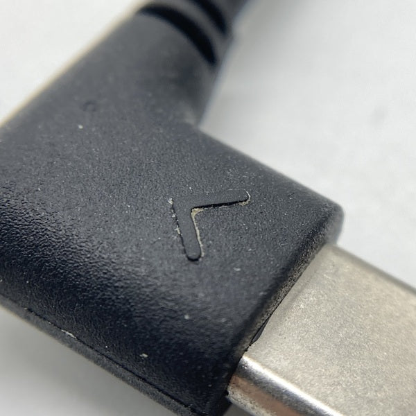 【中古】Q3 【FIO-Q3】【仙台】