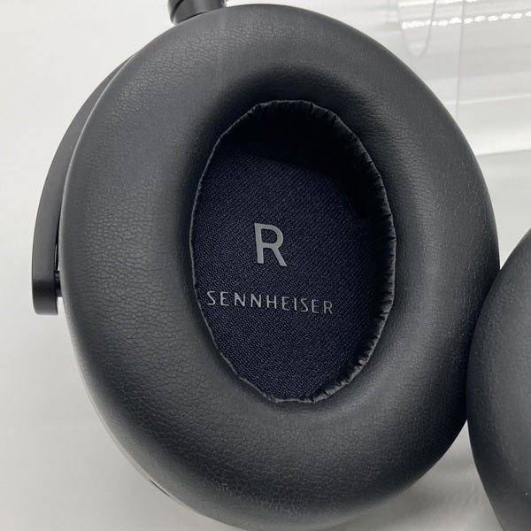 【中古】MOMENTUM 4 Wireless ブラック 【M4AEBT BLACK】【秋葉原】