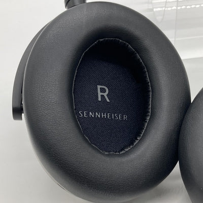 【中古】MOMENTUM 4 Wireless ブラック 【M4AEBT BLACK】【秋葉原】