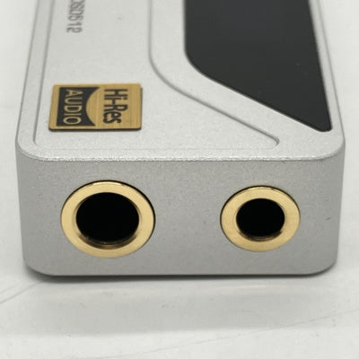 【中古】UA4 シルバー【秋葉原】