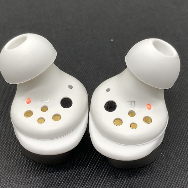 【中古】MOMENTUM True Wireless 4 ホワイトシルバー 【MTW4 White Silver】【日本橋】