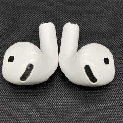 【中古】AirPods 4 MXP93J/A（アクティブノイズキャンセリング搭載）【秋葉原】