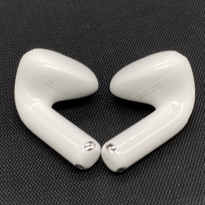 【中古】AirPods 4 MXP93J/A（アクティブノイズキャンセリング搭載）【秋葉原】