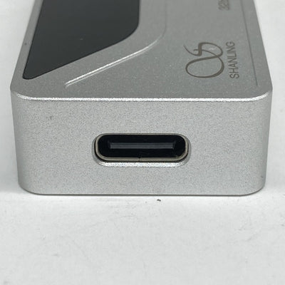 【中古】UA4 シルバー【秋葉原】