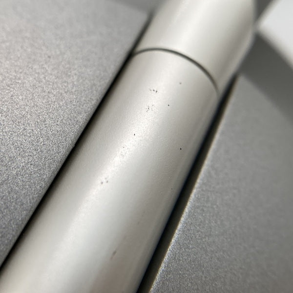 【中古】Noise Cancelling Headphones 700 Luxe Silver【秋葉原】