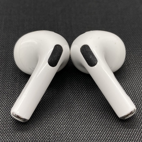 【中古】Airpods MPNY3J/A 3rd Generation  Lightning充電ケース付【秋葉原】