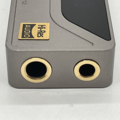 【中古】UA4 チタニウム【日本橋】