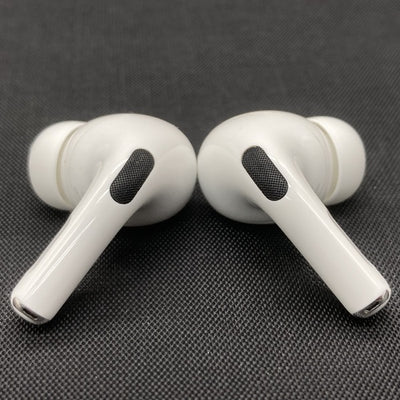 【中古】MagSafe充電ケース(USB-C)付きAirPods Pro(第2世代) MTJV3JA【名古屋】