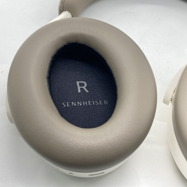 ヘッドホン SENNHEISER M4AEBT WHITE Sennheiser Momentum 4 Wireless Headphones - White | Sweetwater