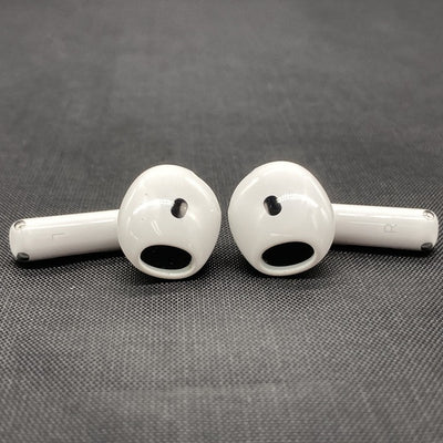 【中古】AirPods 4 MXP63J/A【秋葉原】