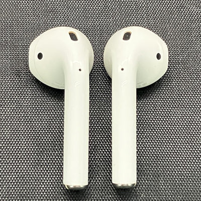【中古】AirPods MMEF2JA【日本橋】