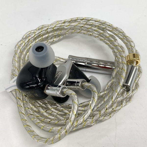 【中古】EM10【日本橋】